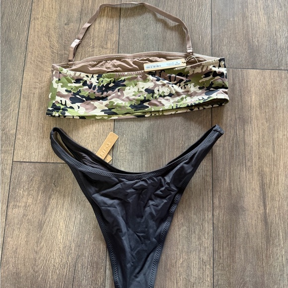 SKIMS Camo Bandeau Bikini Set size large nwt - Picture 3 of 3